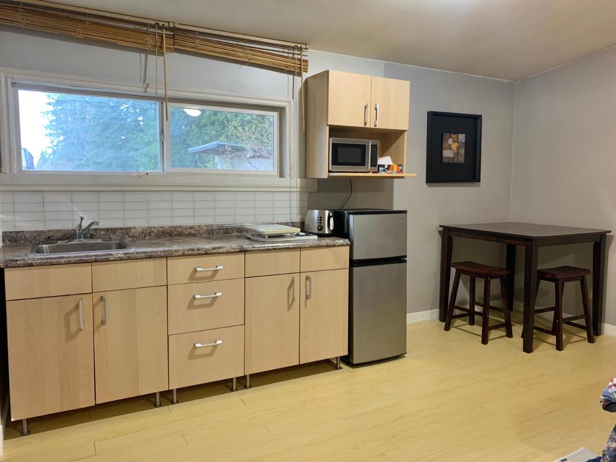 Whole Suite To Yourself At Coquitlam Centre! Port Coquitlam Ngoại thất bức ảnh